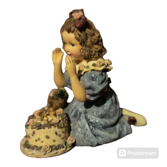 YESTERDAY'S CHILD The Boyd Bear Collection "Rebecca with Elliot ....birthday!" - Picture 1 of 4